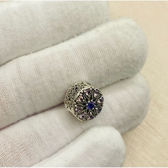 EUC Pandora 791974NPRMX Sterling Silver Shimmering Medallion Abstract Charm - Picture 4 of 10